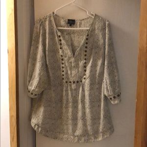 Market and spruce blouse